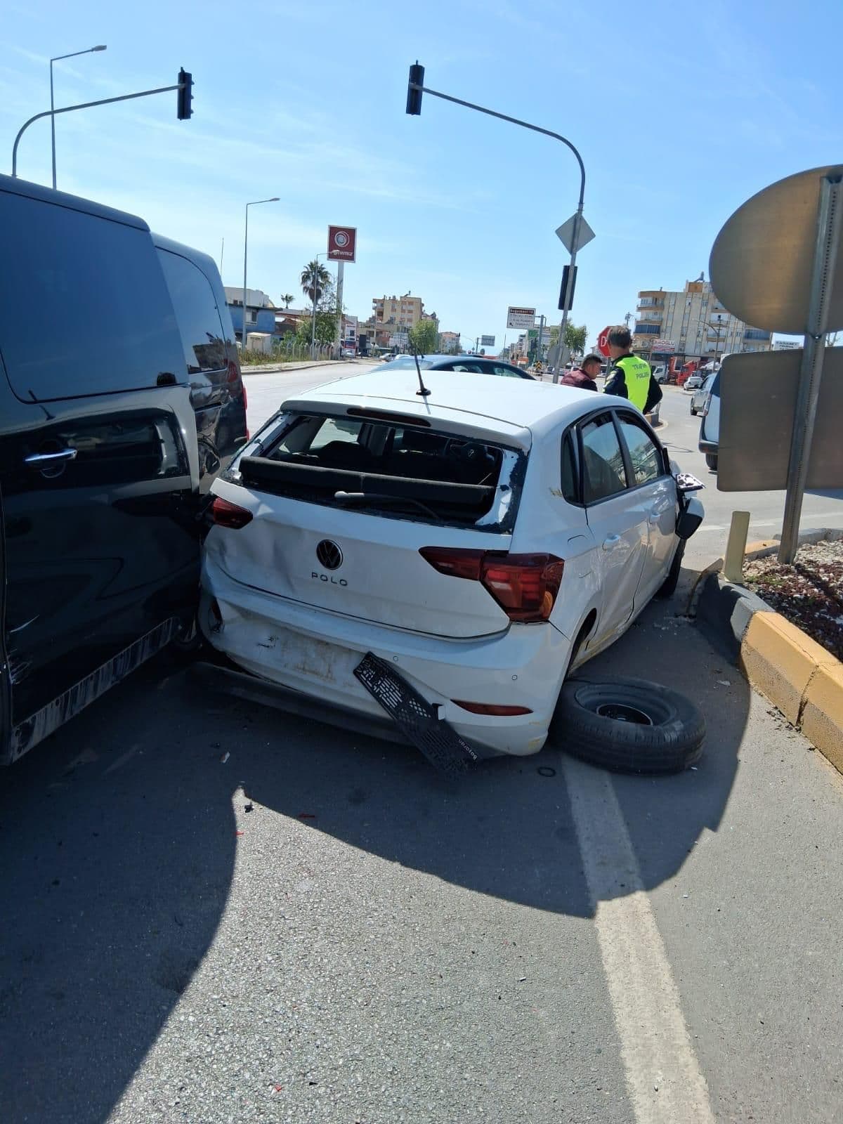 Volkswagen Polo, arkadan çarpmışlar
